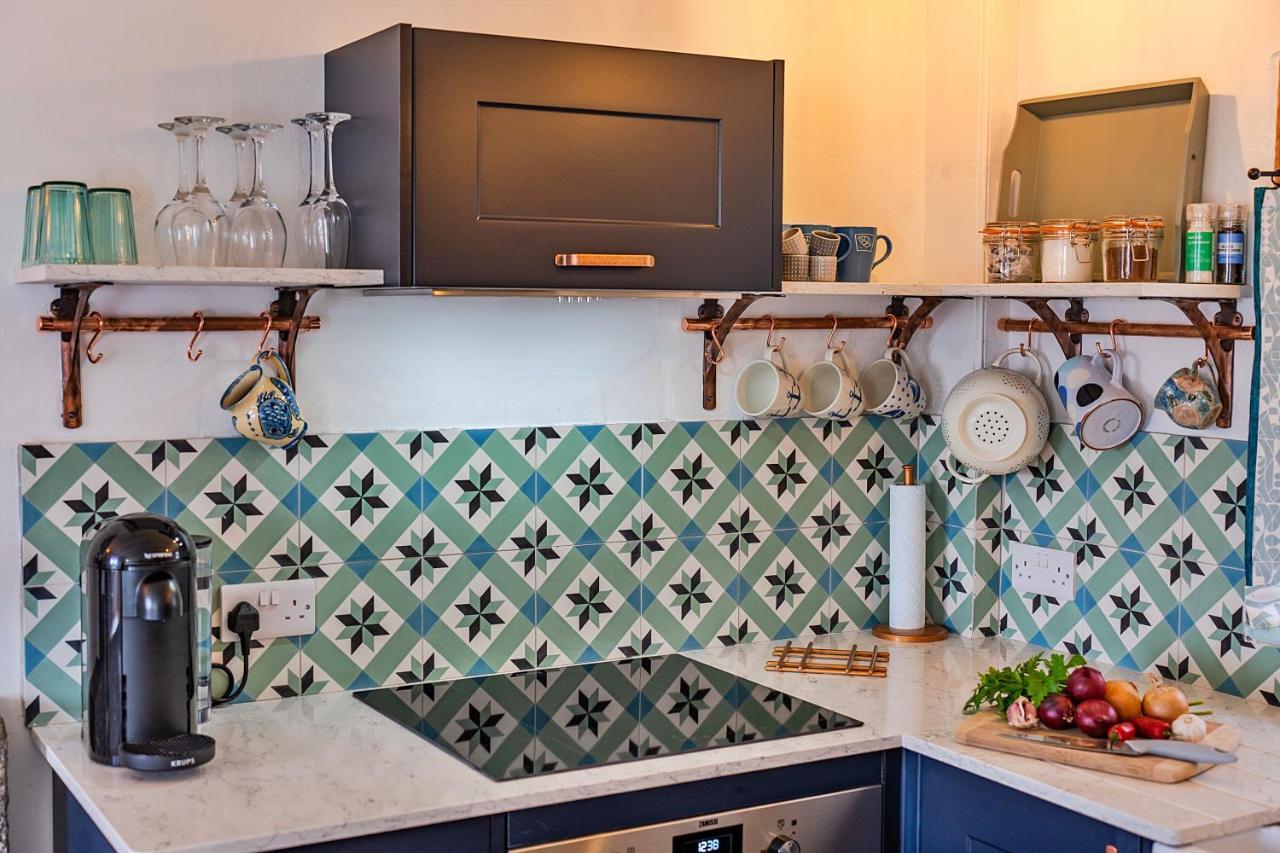 Finest Retreats - Cosy Mousehole Cottage With Sea Views Exterior foto